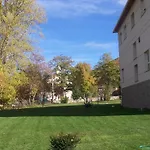 La Mora 2*